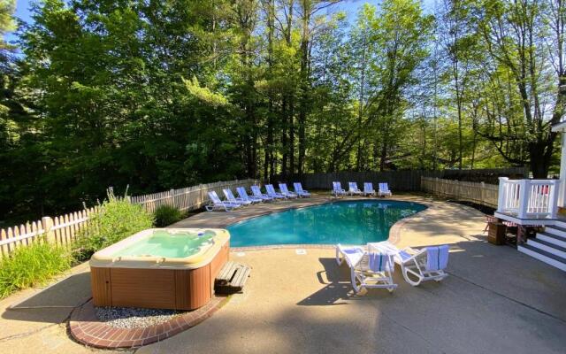 Cranmore Mountain Lodge Bed & Breakfast