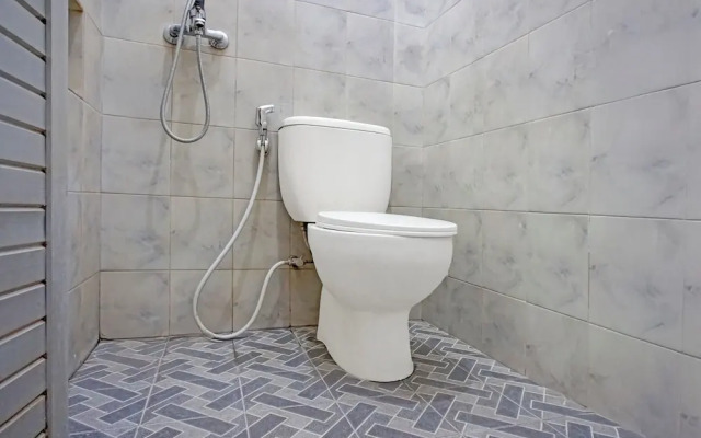 OYO 94581 Surya Residence Medan