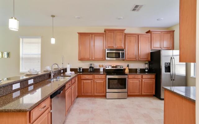 Sunny Vacations by VillaDirect