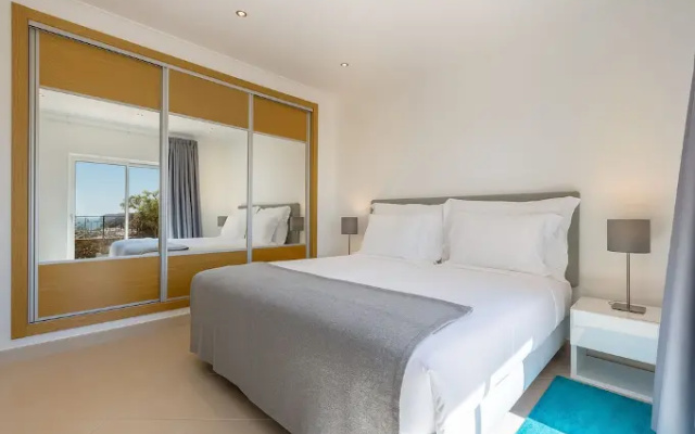 Vigia Resorts The View