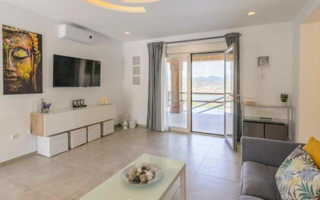 Casa Jacaranda El Gastor by Ruralidays