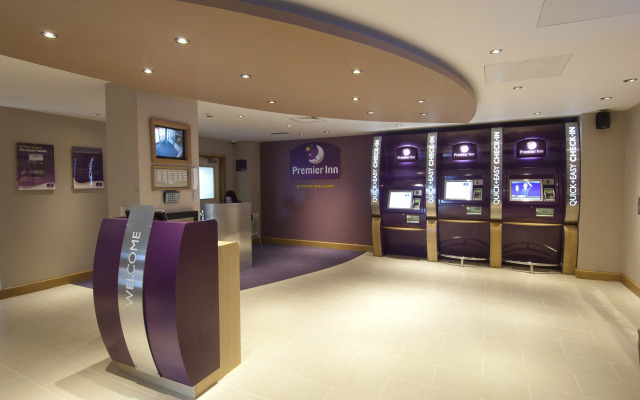 Premier Inn Swansea Waterfront
