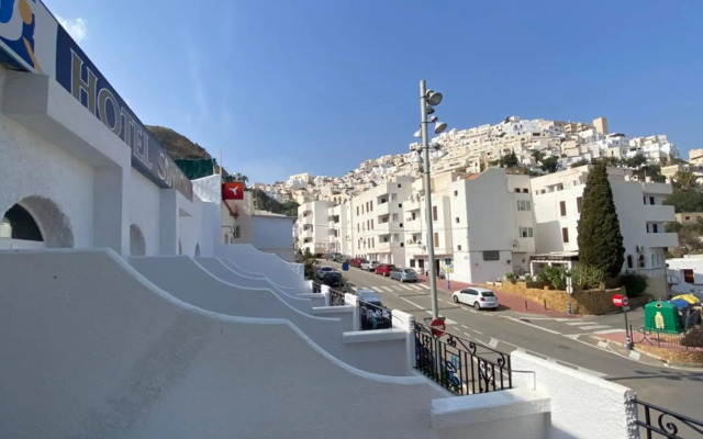 Hotel Simón