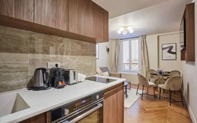 New Apartment Center of Paris