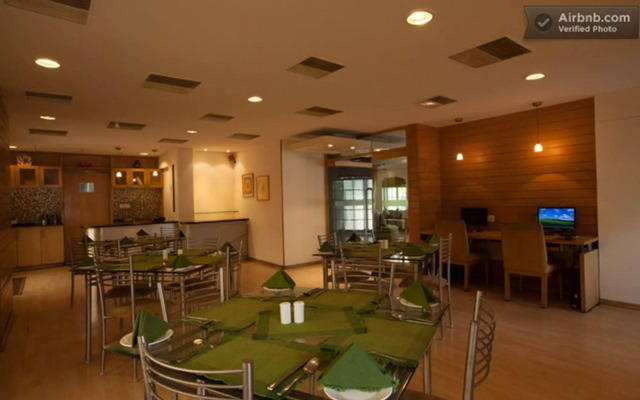 Tristar Service Apartments
