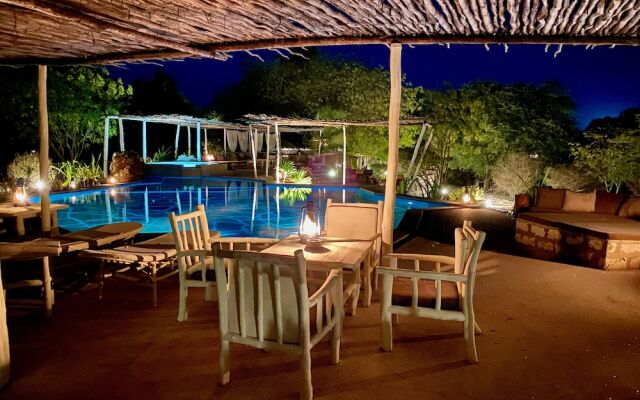 Rock and Sea Resort