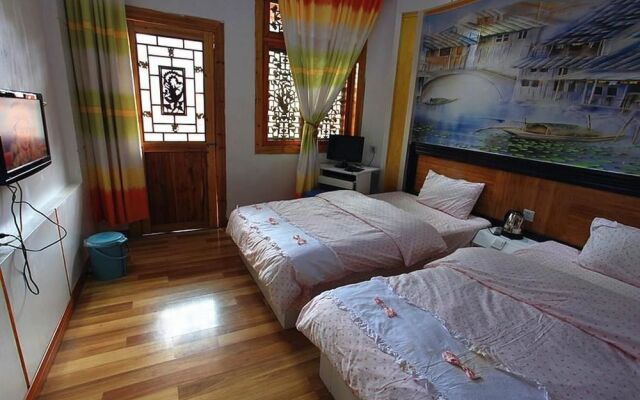 Yijian River View Guesthouse