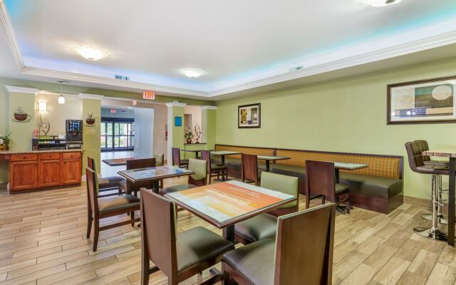 Best Western Plus Hopewell Fort Lee