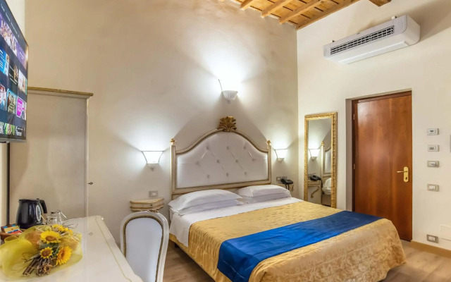 Porta Faenza Hotel