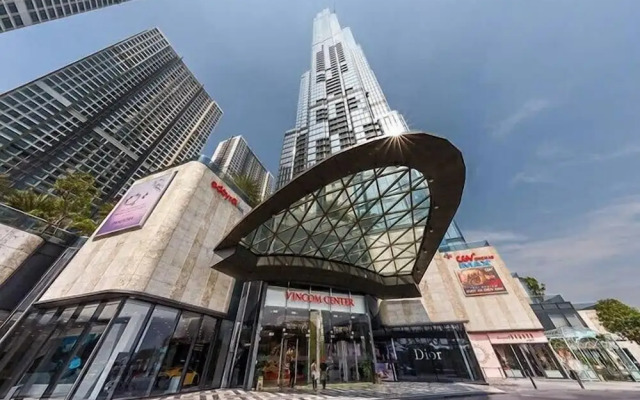 The Emerald Suites at Landmark 81