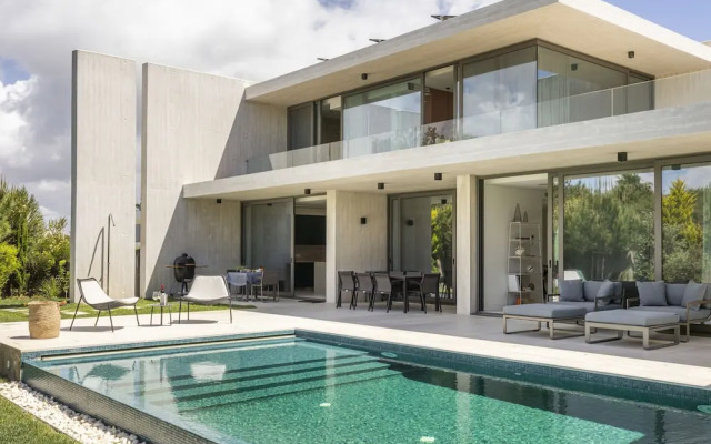 Troia Design Villa by Cadenzalux