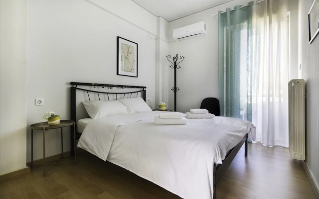 Renaissance City Apartment