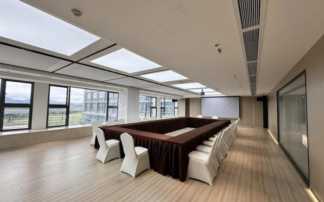 EVEN Hotels Shenzhen Guangming Cloud Park by IHG