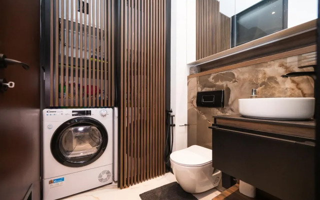 Luxury Design 2bdr Apartment