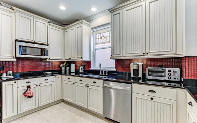 2152 Cape Sound 2 Bedroom Townhouse by RedAwning
