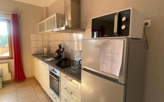 MUSCAT - Coquet 2 pièces au pied du vignoble