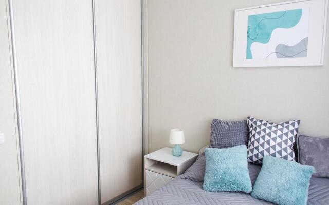 Династия на улице Мужества 10Б