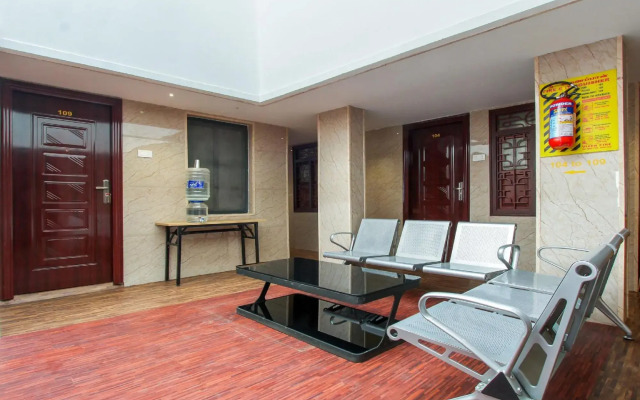 Am Grandd by OYO Rooms