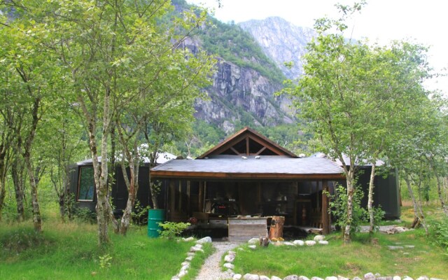 Hardanger Basecamp