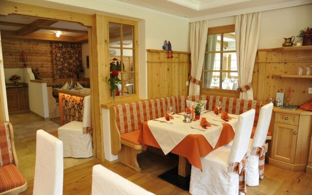 Hotel Häuserl im Wald