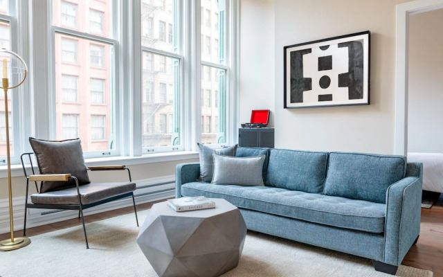 Sonder by Marriott Bonvoy Jewelers Row Apartments Millenium Park