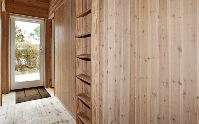 Rustic Holiday Home in Hovedstaden Near the Sea