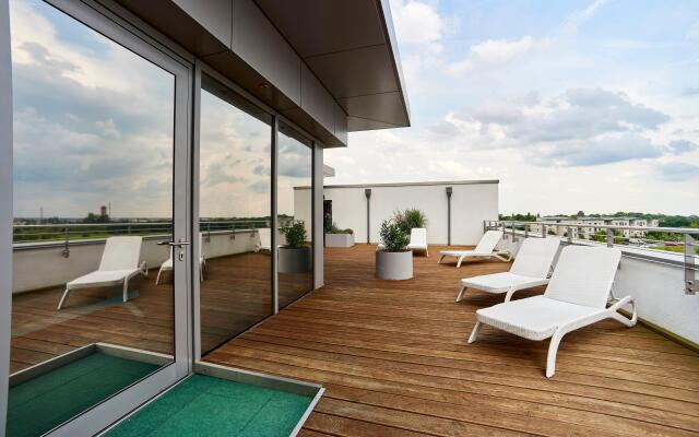 Holiday Inn Berlin Airport - Conference Centre by IHG