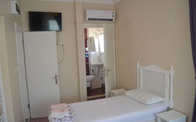Kiyi Motel