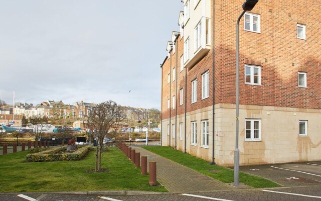 Whitehall 1 Apartment