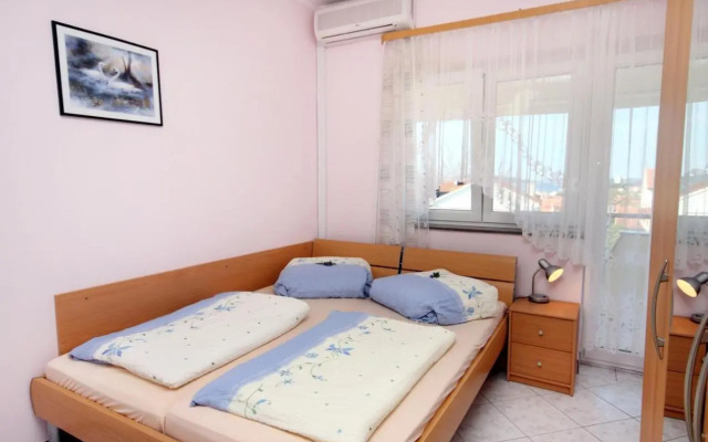 Apartments with a parking space Vodice - 6178