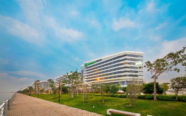 Holiday Inn Express Xiamen Airport Zone, an IHG Hotel