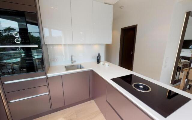 White Pearl Apartment 3.01