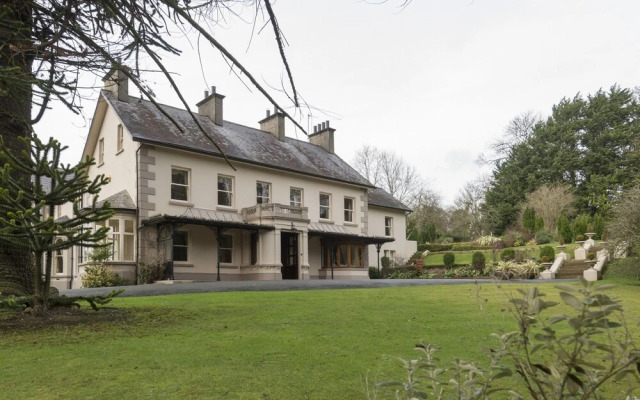 Banoge House