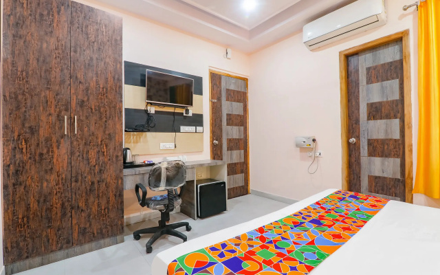 FabHotel Prime The Oranze