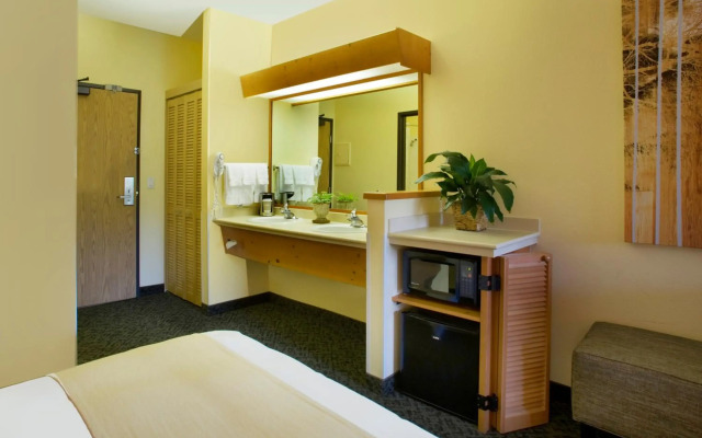 Radisson Hotel Portland Airport