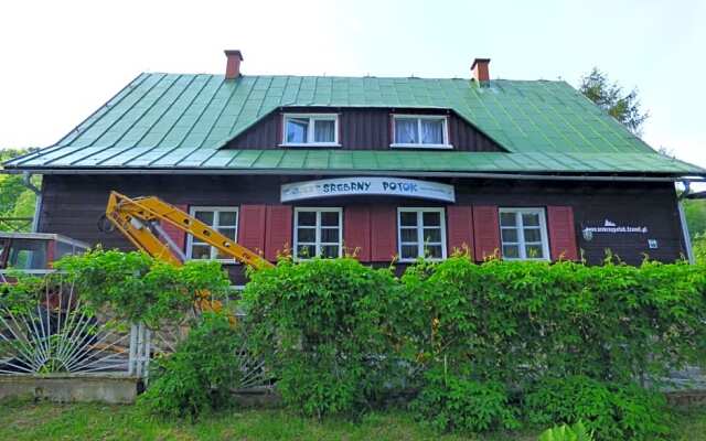 Schronisko Srebrny Potok apartament