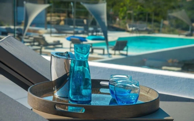Tiamo Secrets Leading Villas White House
