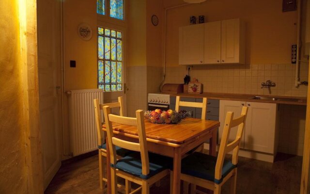 Vr Lak a Budai Vrban