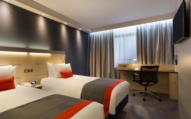 Holiday Inn Express London-Watford Junction, an IHG Hotel