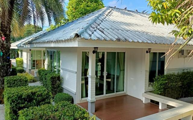 Laem Sing Natural Beach Resort