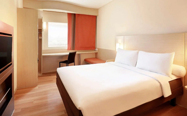 Ibis Jakarta Harmoni