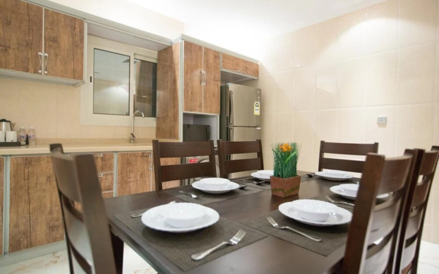 Al Fouz Luxury Hotel Suites