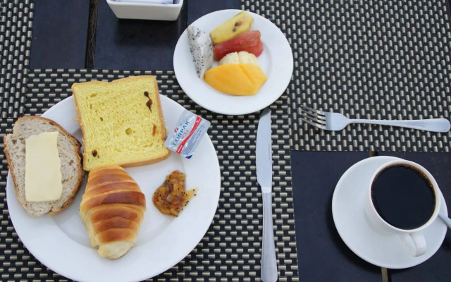 Boutique Kampot Hotel