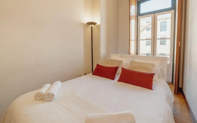 Downtown Flores Duplex by Homing