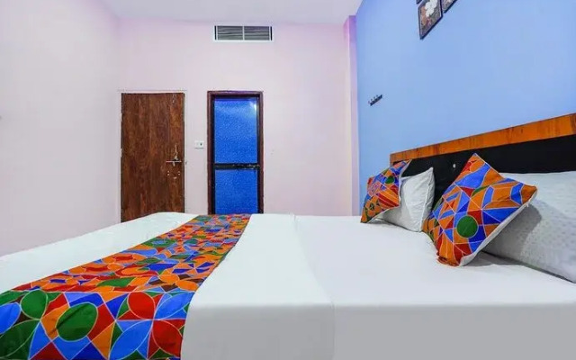FabExpress Evaan Deluxe Rooms
