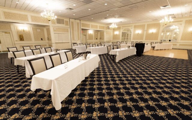 The Queensbury Hotel