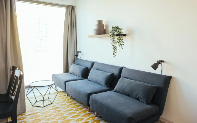 The Rix Studios & Suites