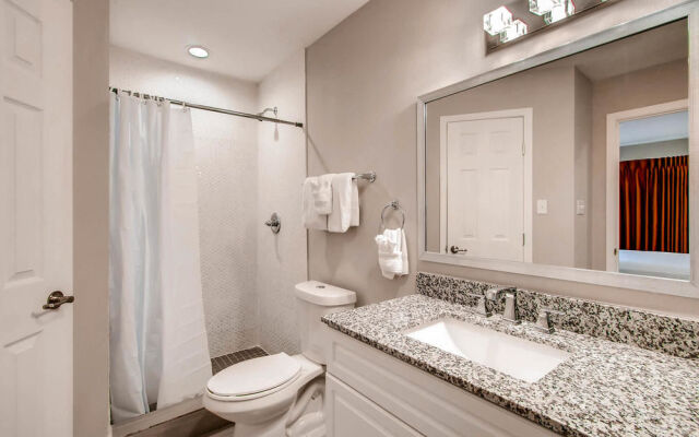 Orangewood Suites Hotel