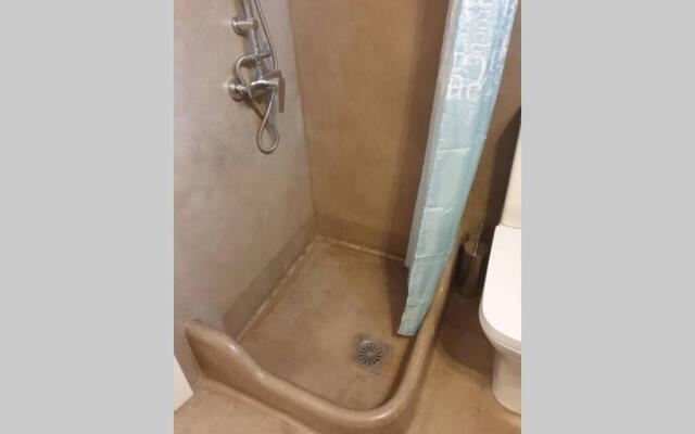 central studio very close to the port of Volos