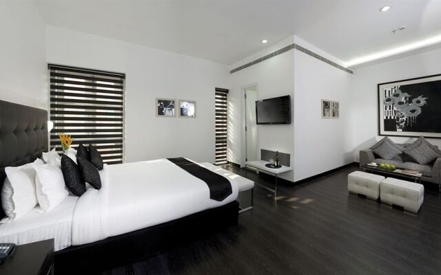 Sapphire Suites
